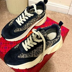 Tory Burch Sneakers